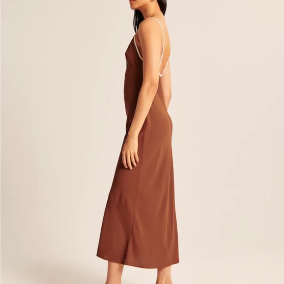 A&F Keyhole Slip Maxi Dress - Picture 3 of 6